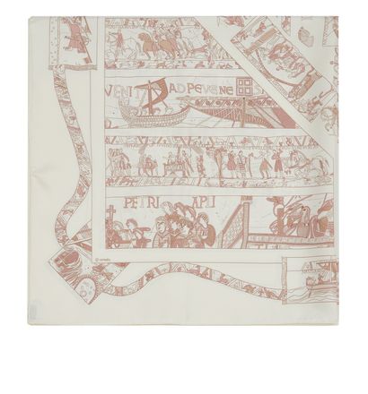 Hermès Gloire de Guillaume Scarf, front view