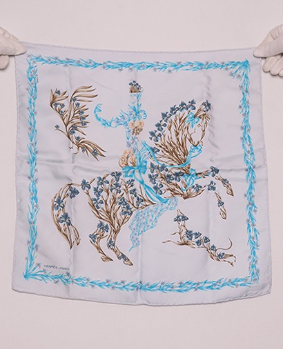 Hermes Pocket Square 40 x 40cm Silk, front view