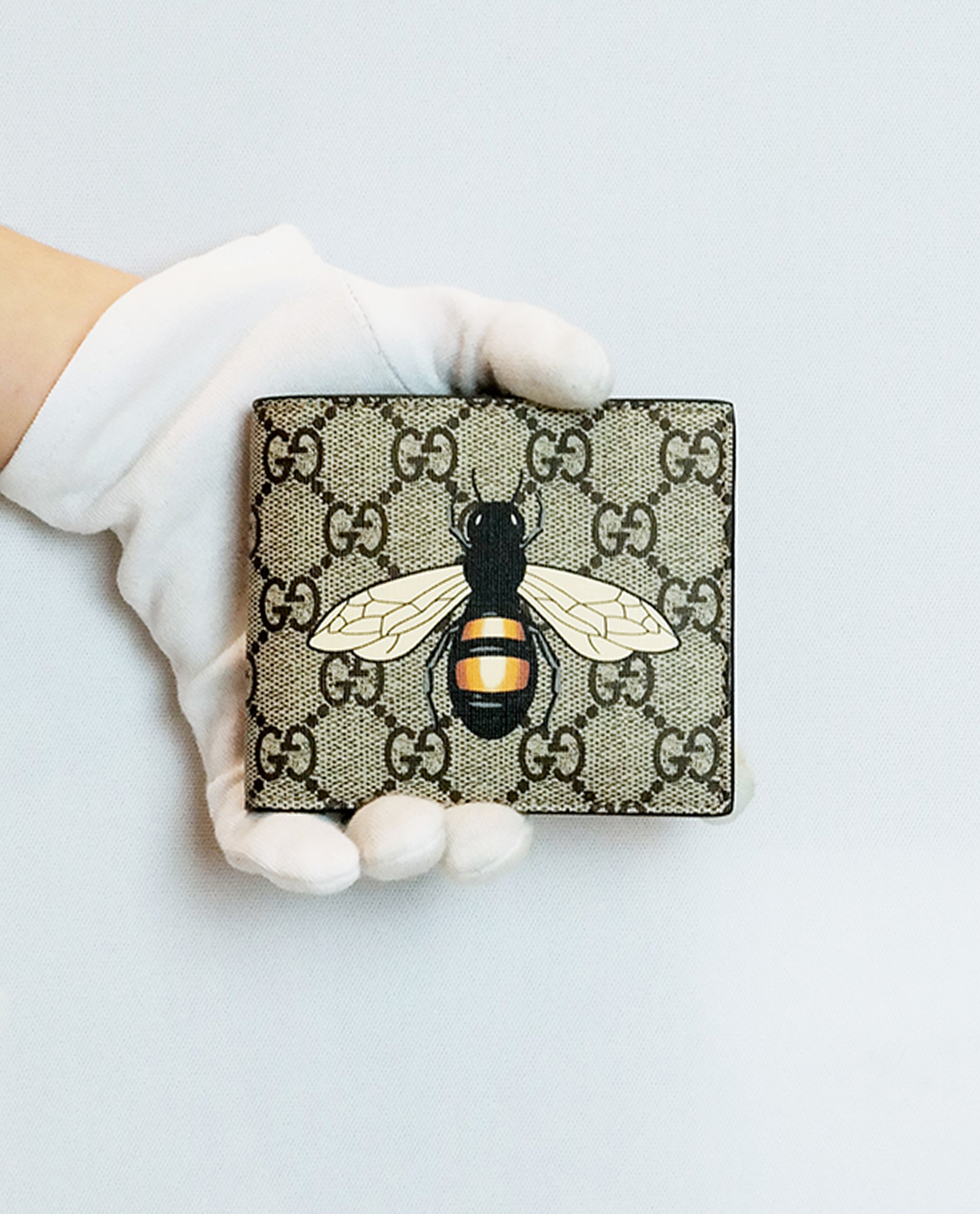 Gucci Bee Supreme Wallet