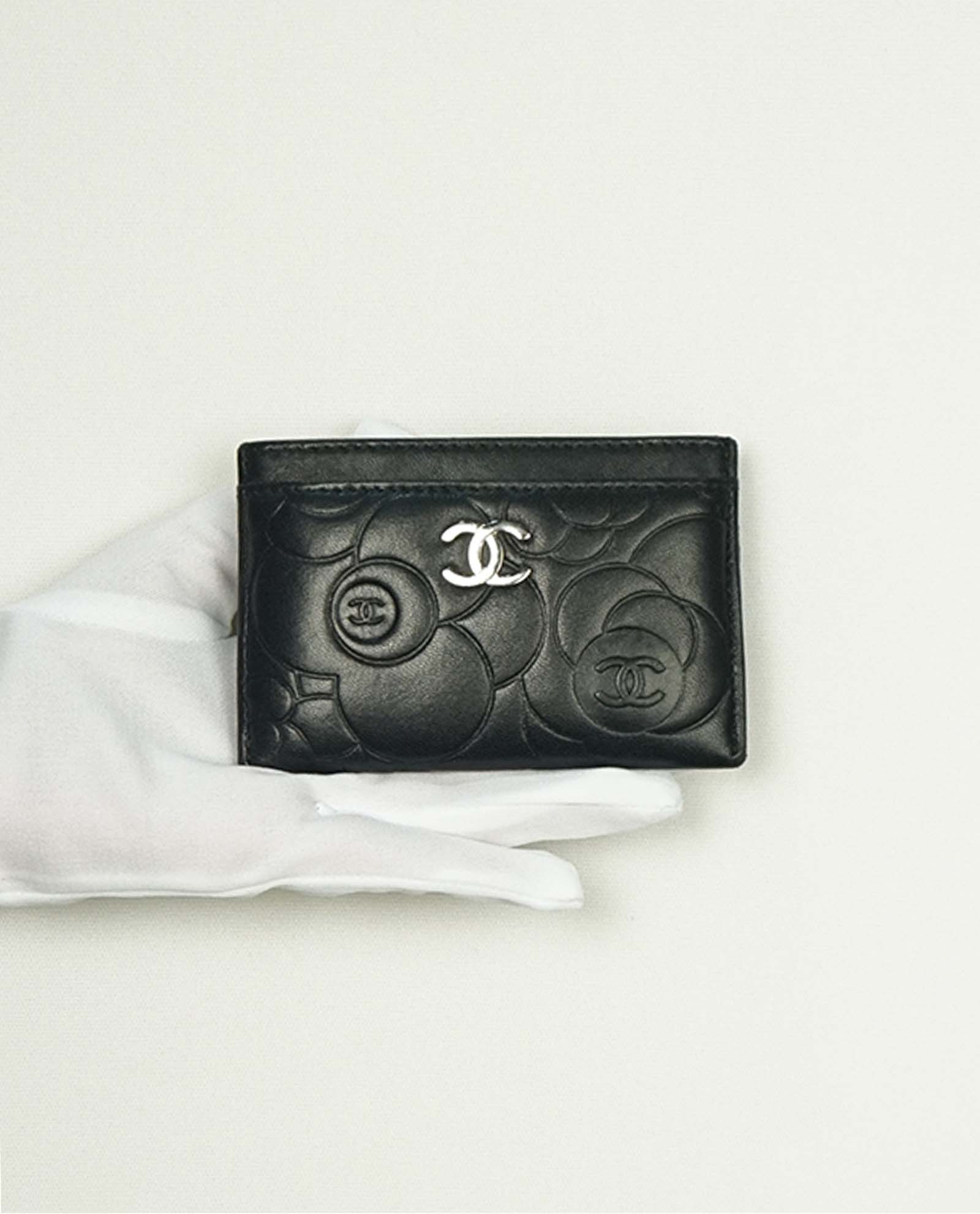 Chanel Camellia Card Holder, Small Leather Goods - Designer Exchange | Buy  Sell Exchange
