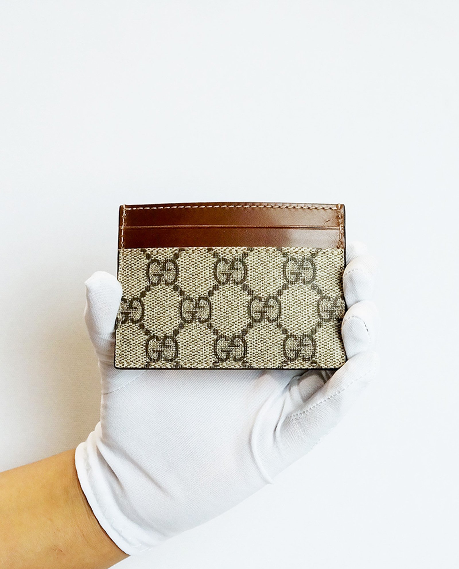 Gucci Supreme Card Holder, Small Leather Goods Designer Exchange