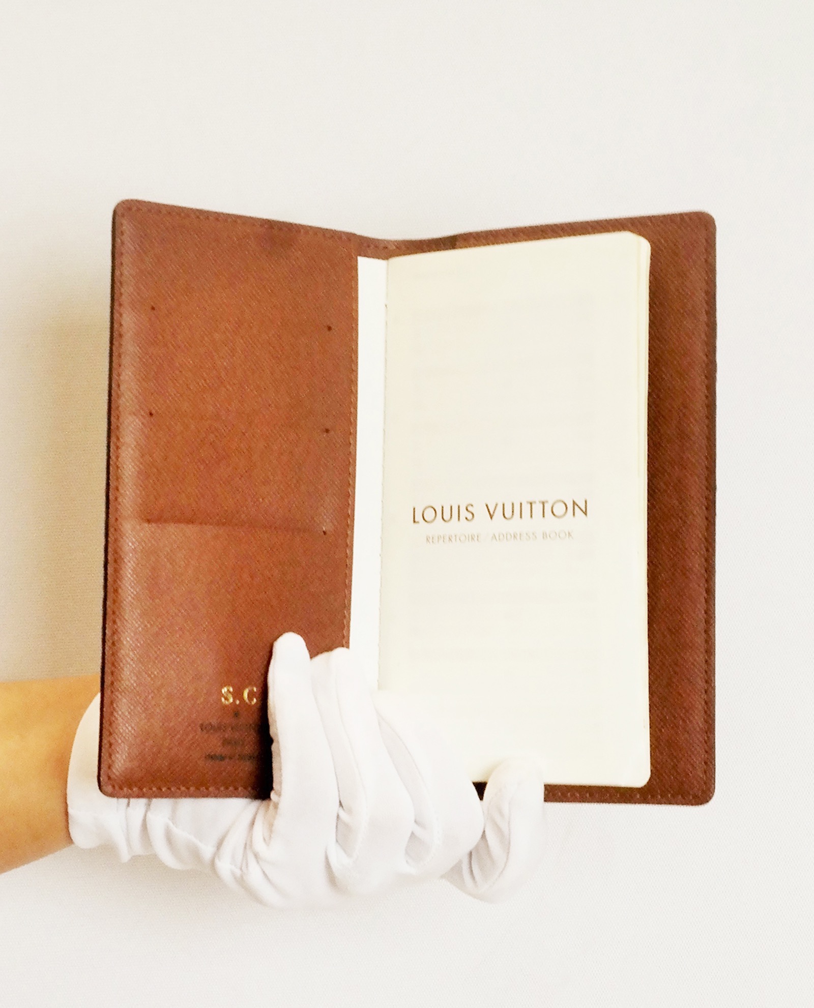 Authentic LOUIS VUITTON Address Book/Repertire 1 book Brown Paper #W607057