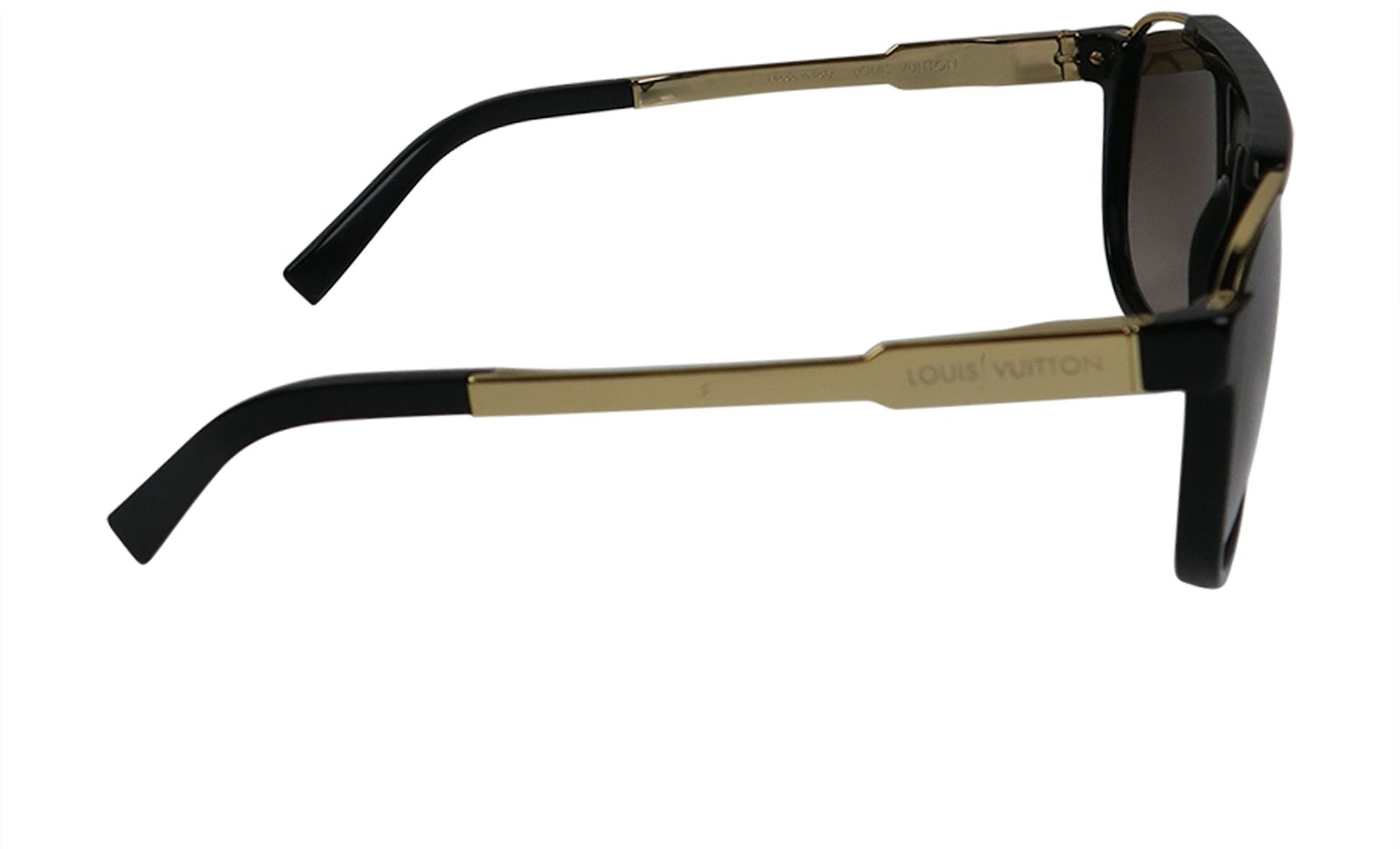 Louis Vuitton® LV In The Pocket Sunglasses Black. Size U  Louis vuitton  sunglasses, Mens designer sunglasses, Sunglasses