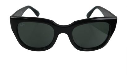 Ray Ban RB4178 Sunglasses, front view