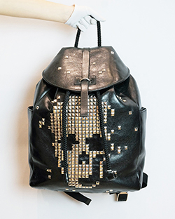 alexander mcqueen embellished leather backpack Pre-loved Studded Skull Backpack