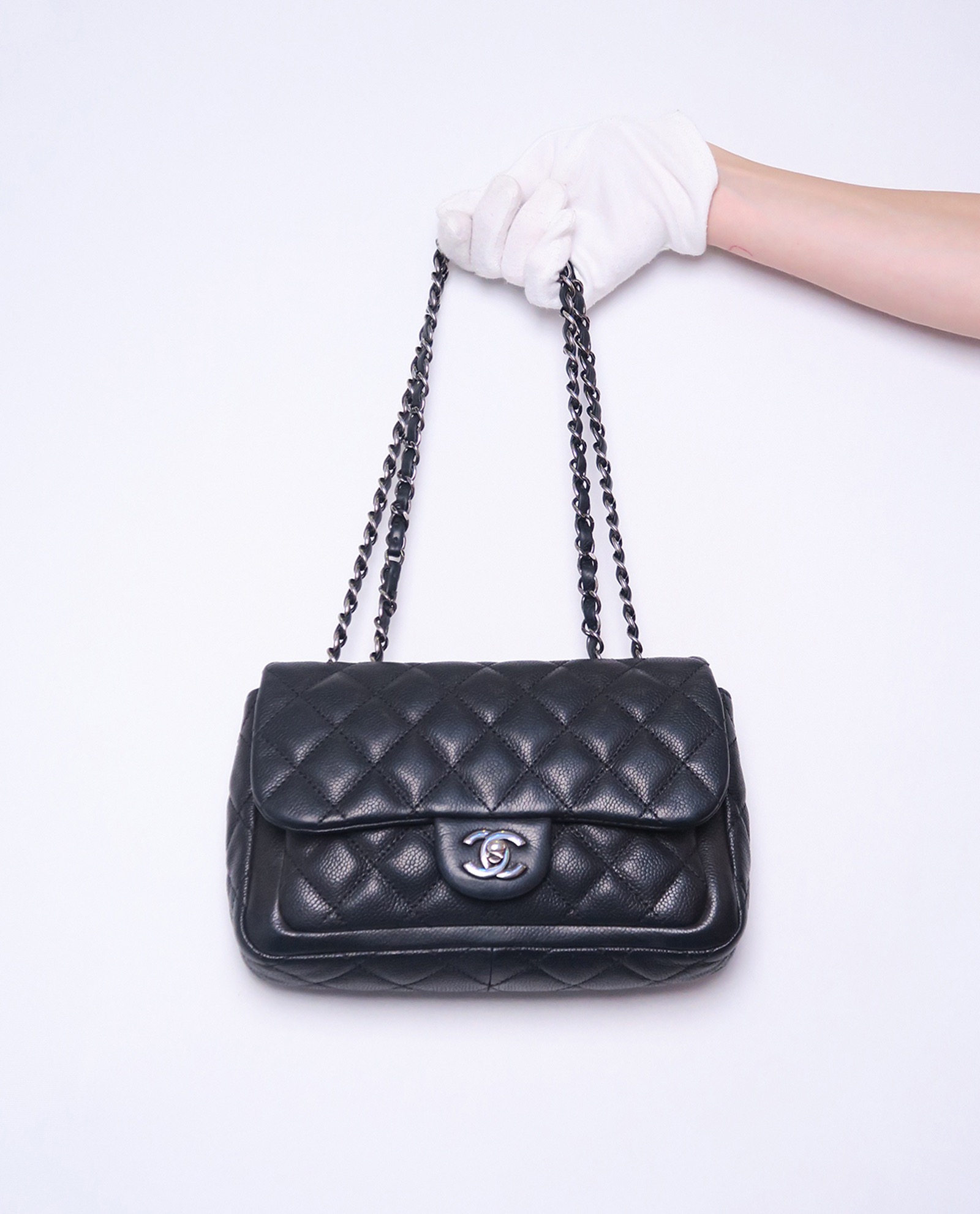 Chanel Front Logo Flap Bag AAP2120