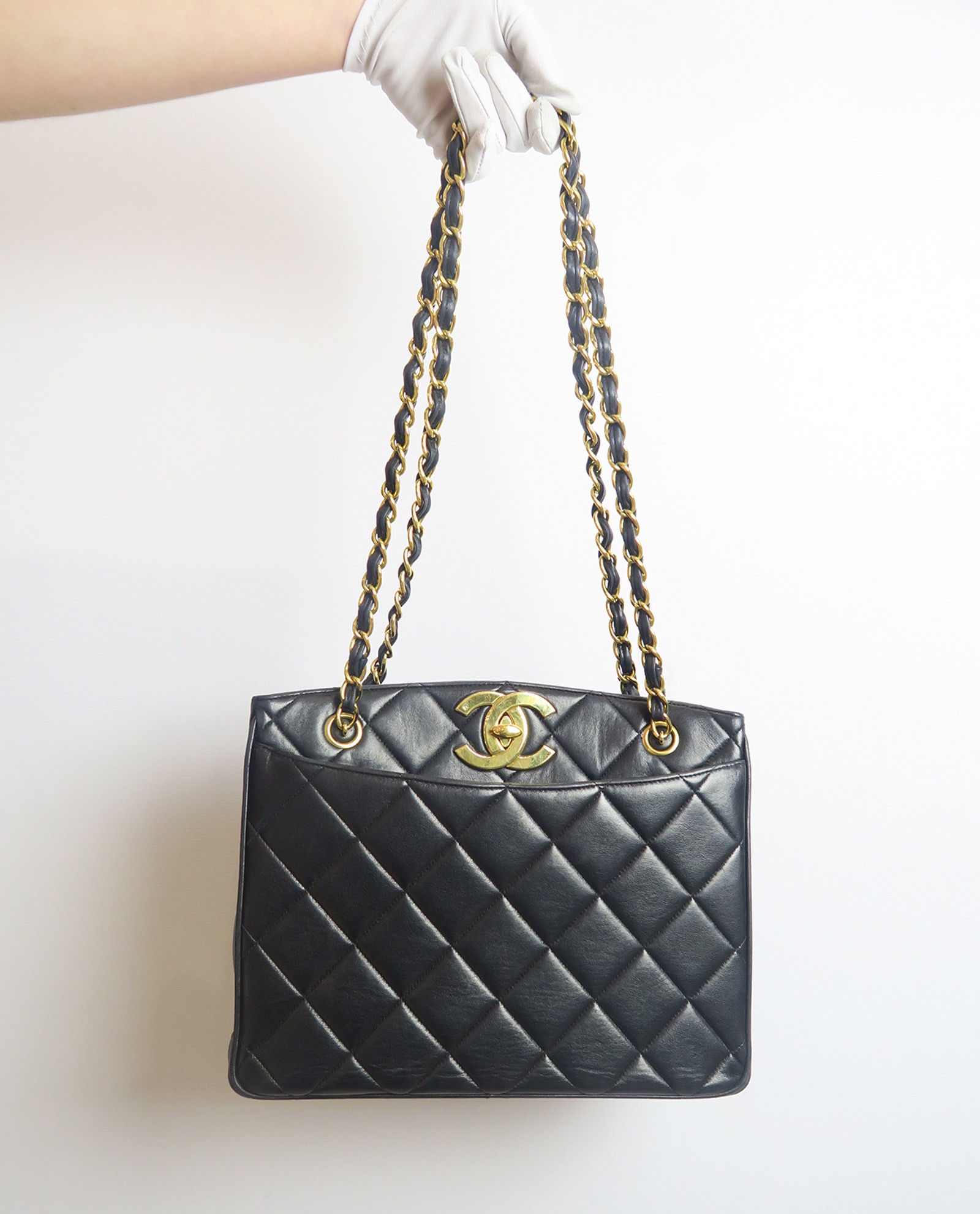 chanel turnlock tote