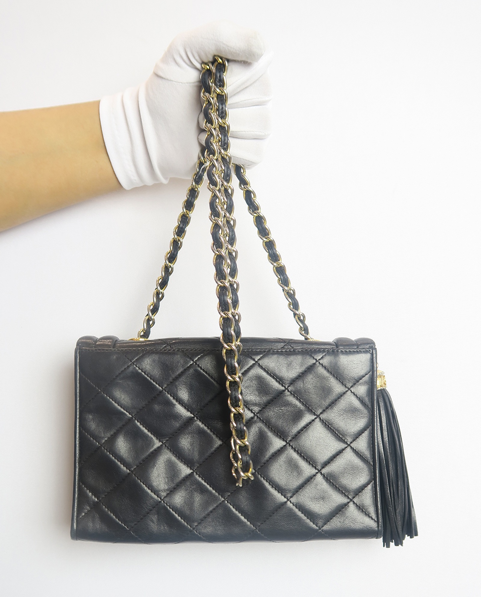 SOLD Chanel Quilted Taupe Lizard Flap Front Tassel Shoulder Bag Early –  Palm Beach Vintage