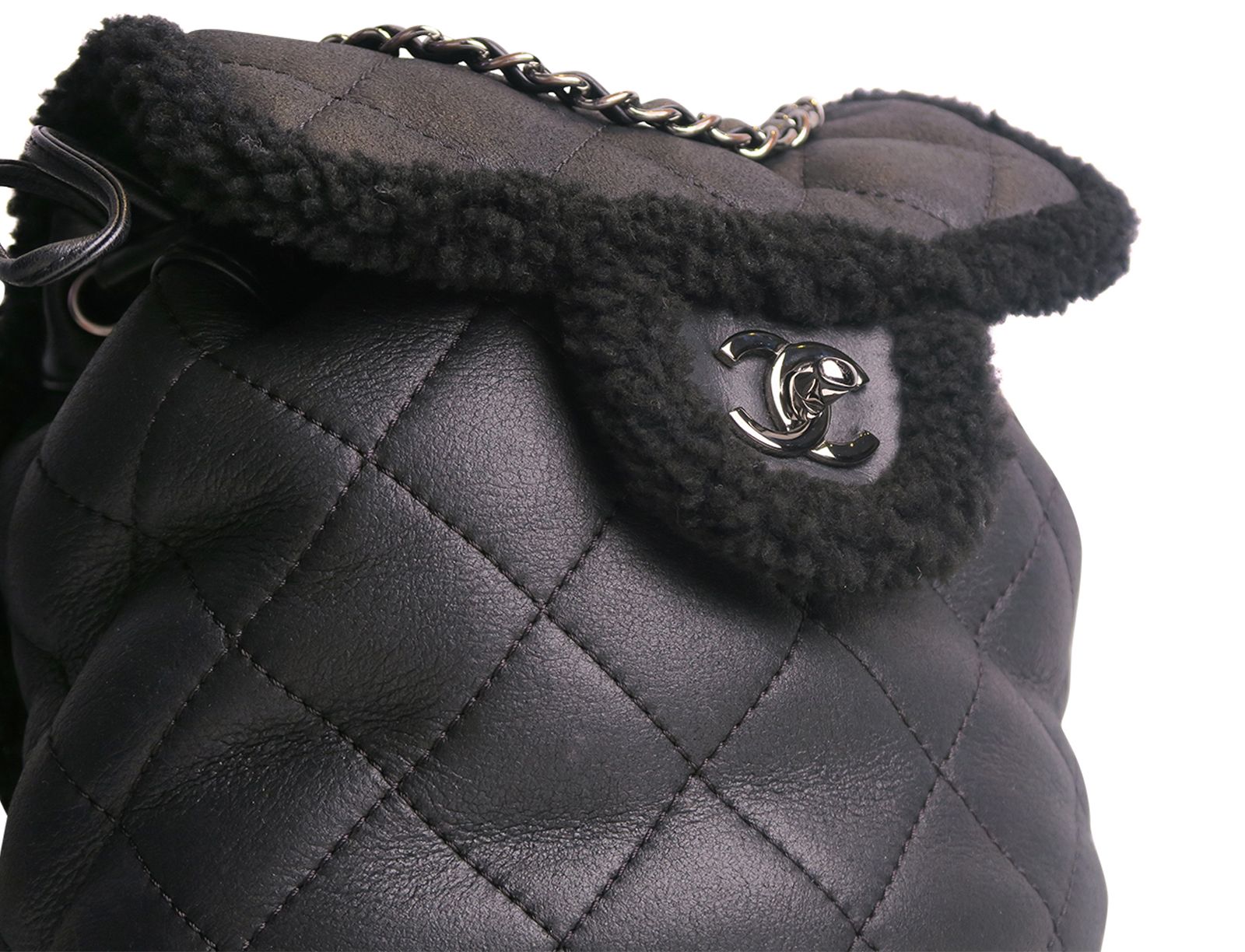 Chanel Niege Shearling Backpack, Chanel - Designer Exchange | Buy Sell  Exchange