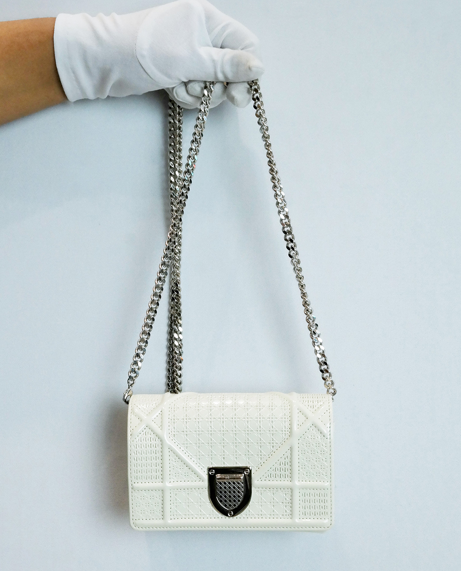 Baby Diorama Pouch Calfskin, Christian Dior Designer Exchange