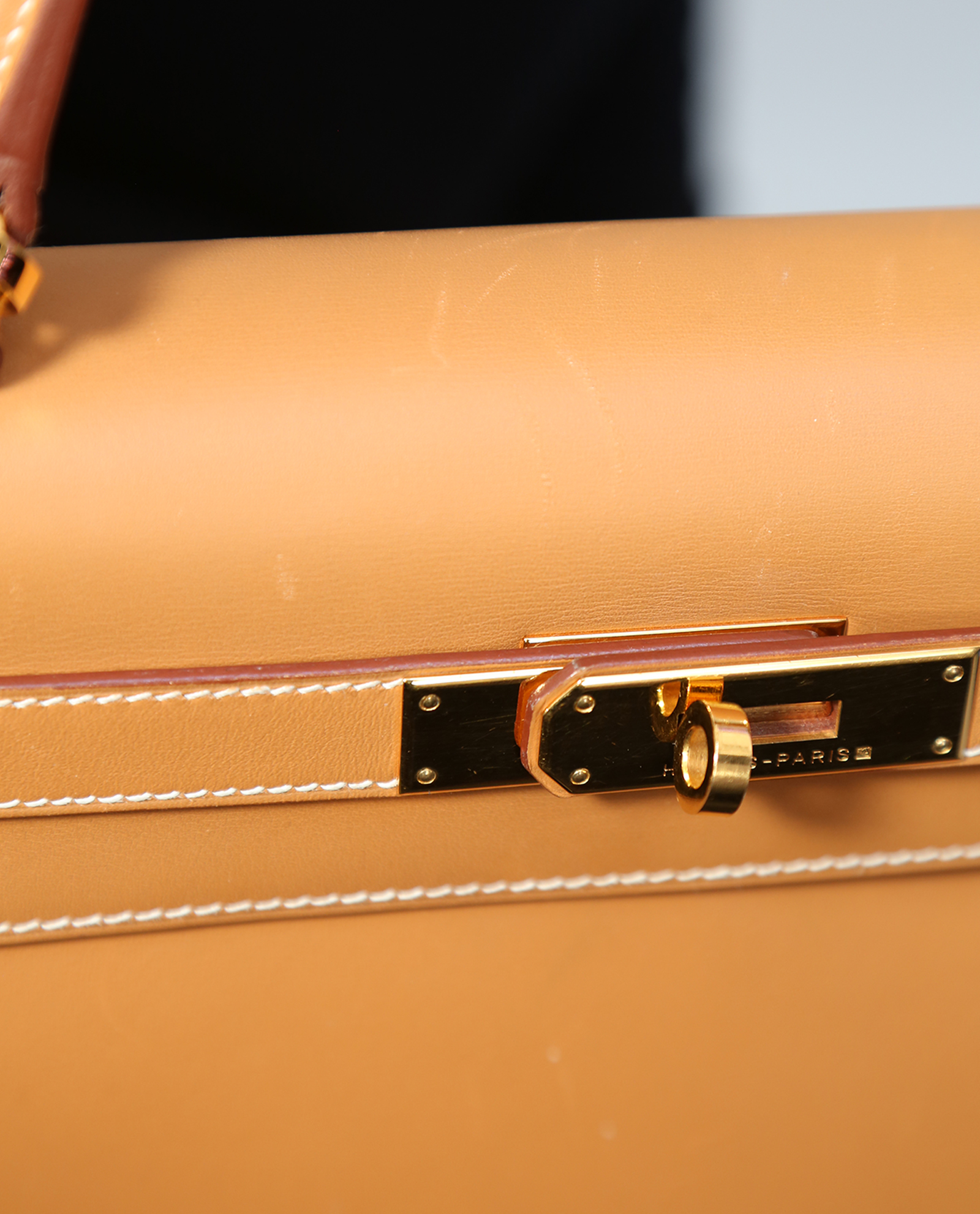 Sold at Auction: Authentic Hermes Kelly Depeches 38 Chamonix Natural