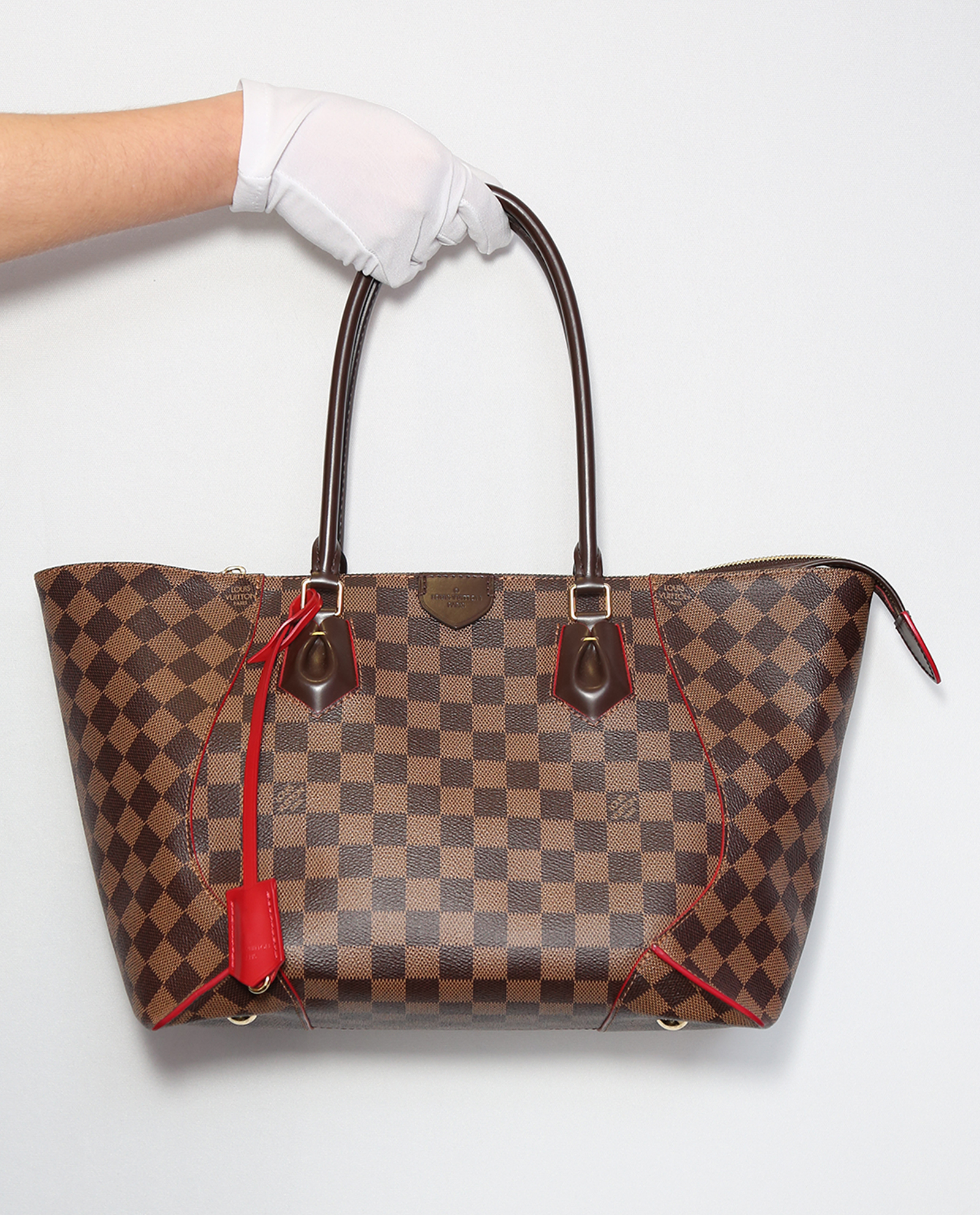 louis vuitton caissa tote pm