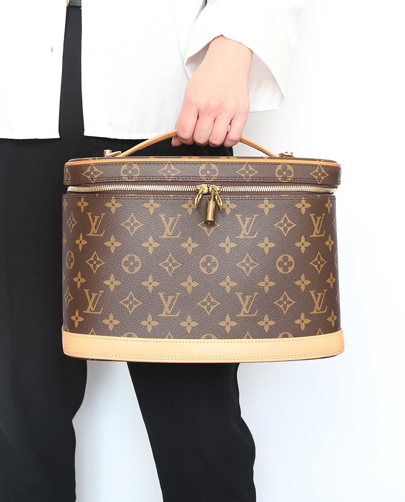 Louis Vuitton Nice Vanity Case – HAV LUXE