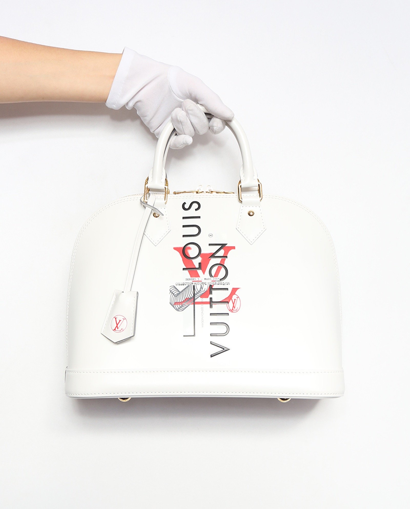 Chanel shopping bag vs Louis Vuitton Alma 🖤 thoughts