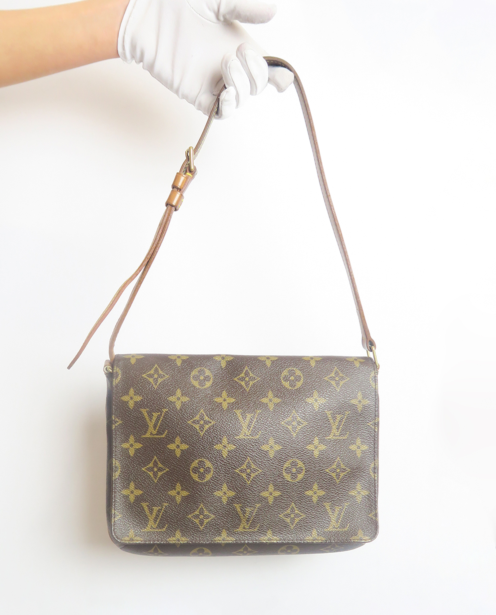 Musette Tango, Louis Vuitton - Designer Exchange