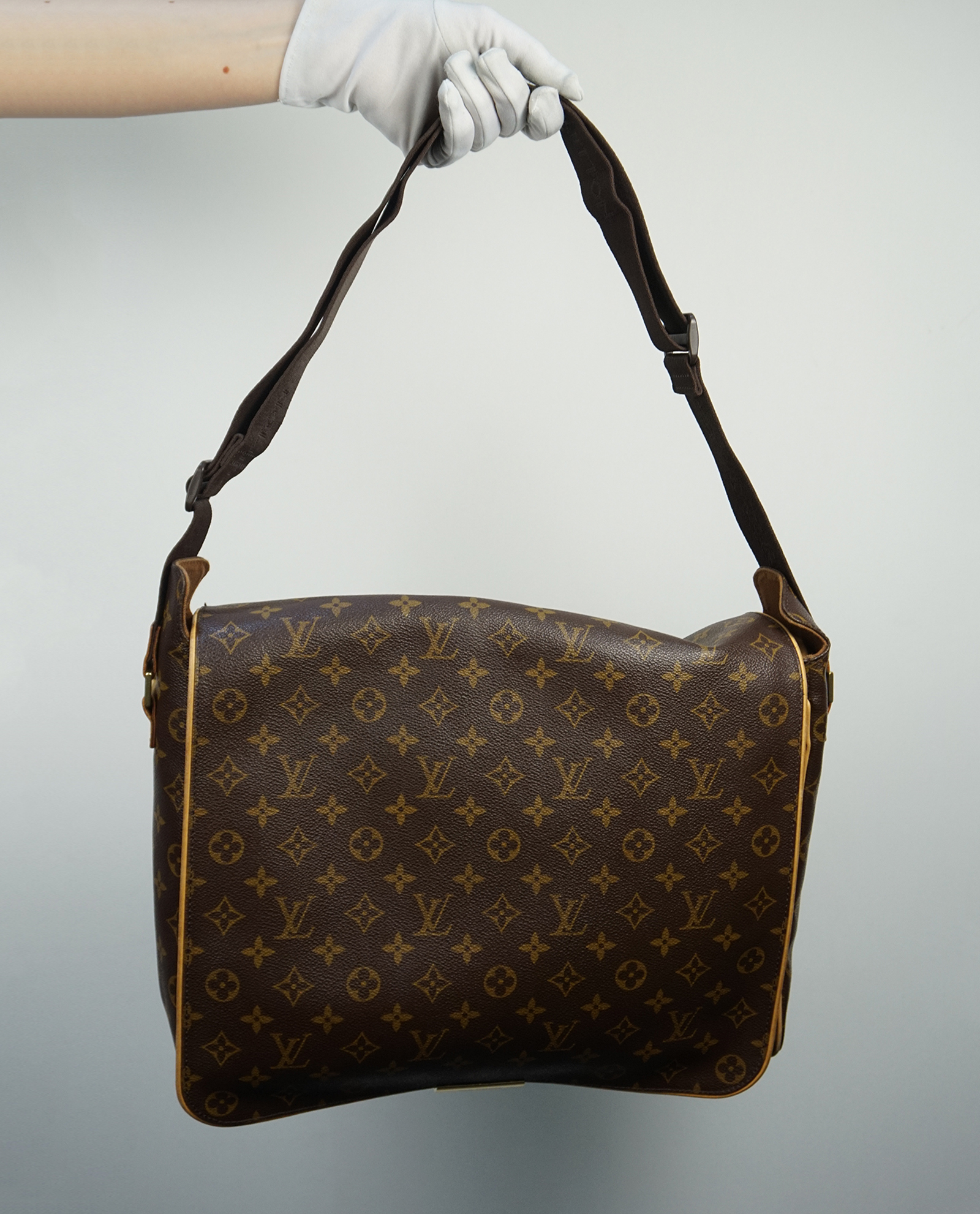 Louis Vuitton Monogram Canvas Abbesses Messenger Bag