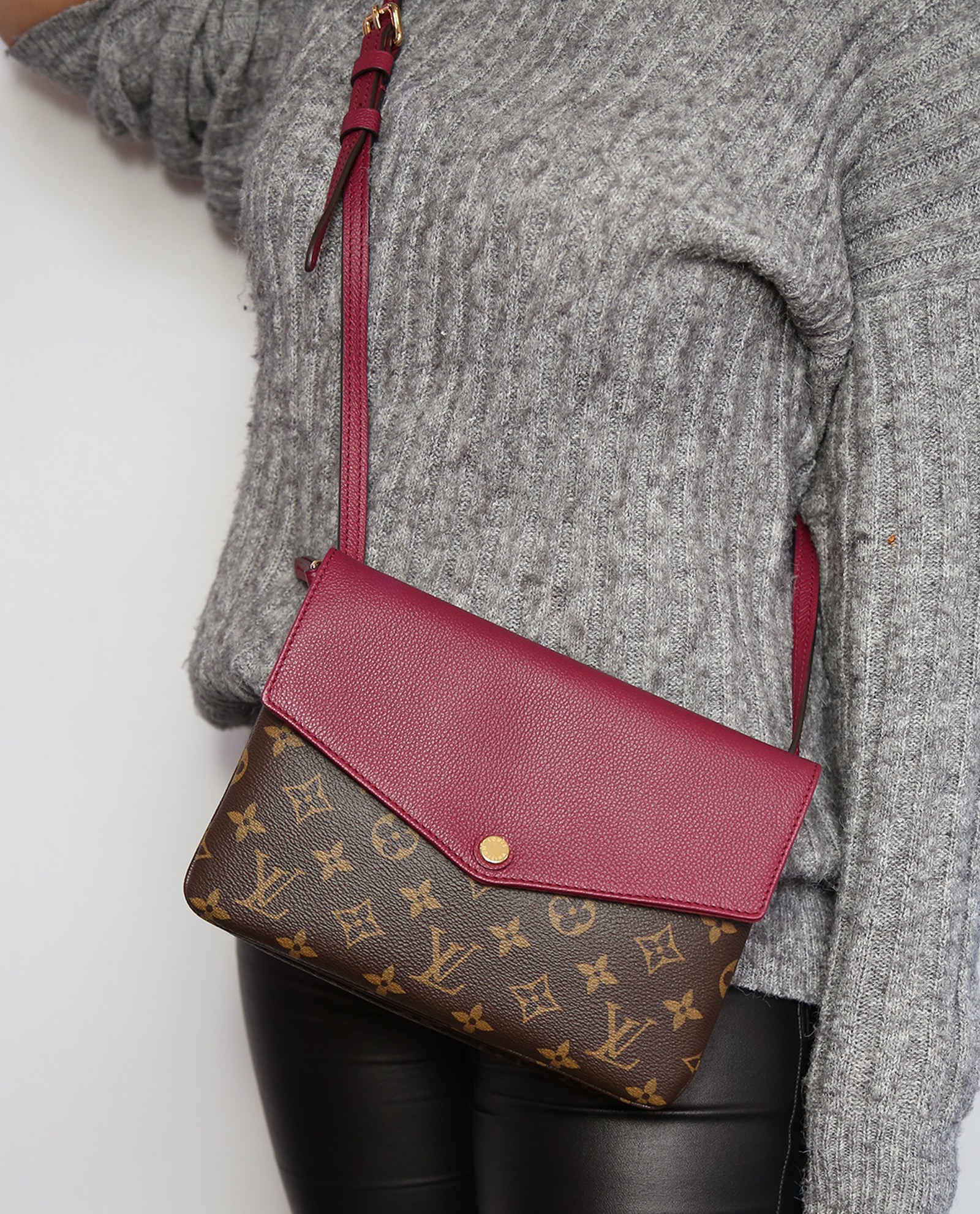 Twinset Bag, Louis Vuitton - Designer Exchange