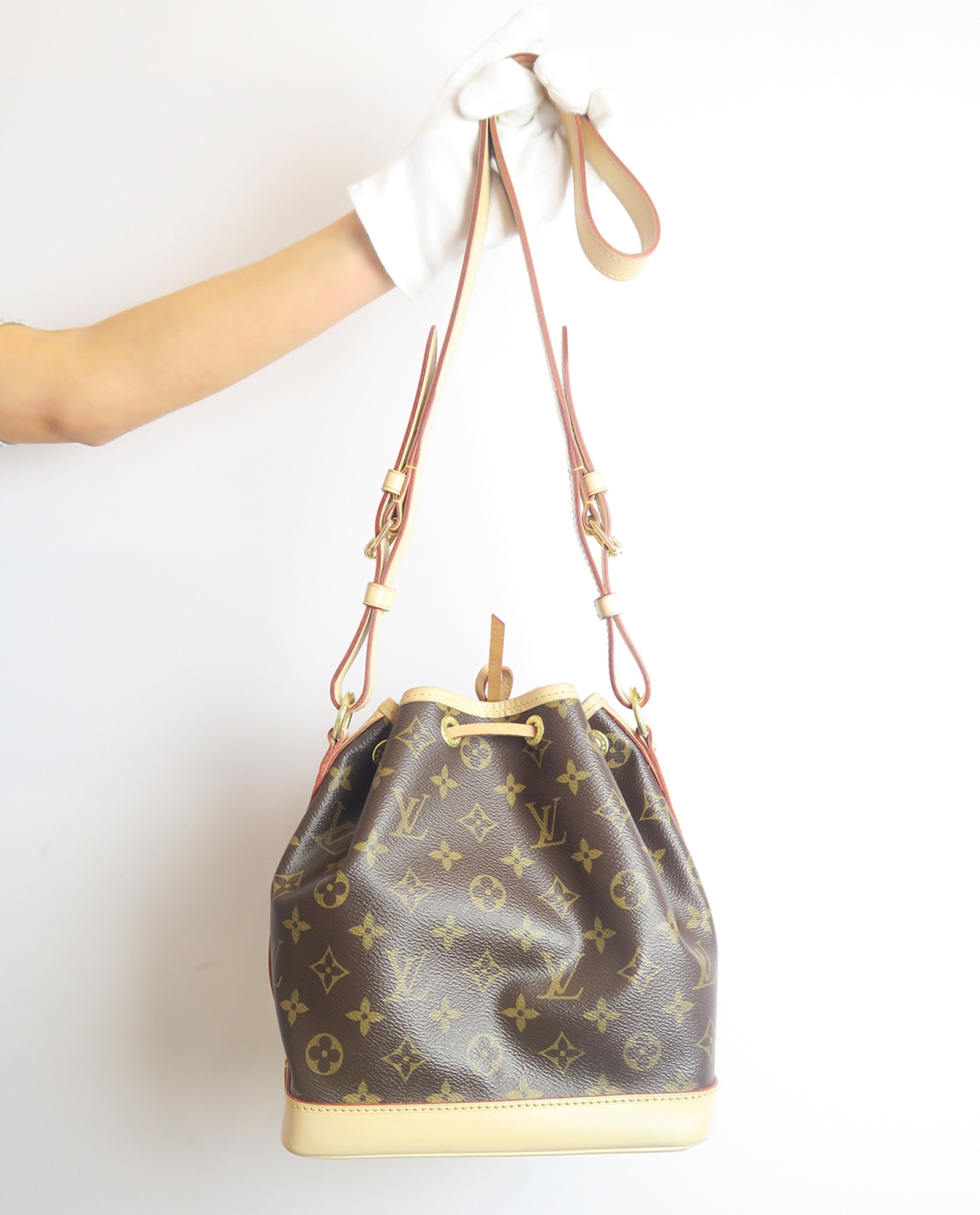 Designer Exchange on X: Louis Vuitton Noe Canvas Mono, BB. Priced