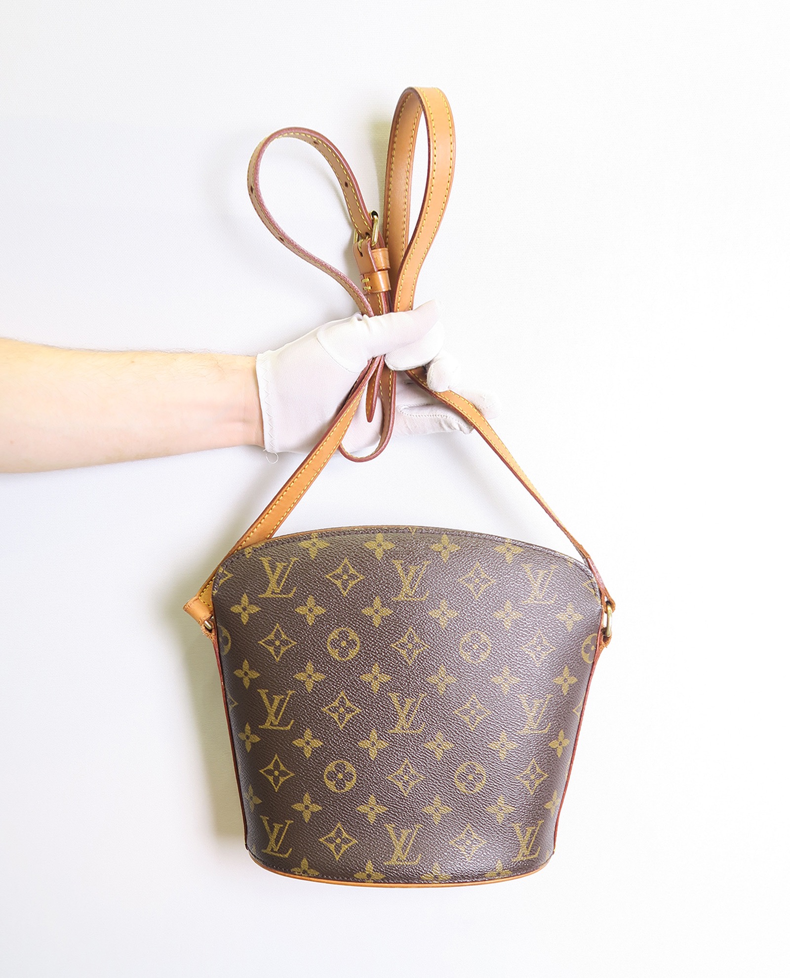 Pre-loved Drouot Shoulder Bag - £295