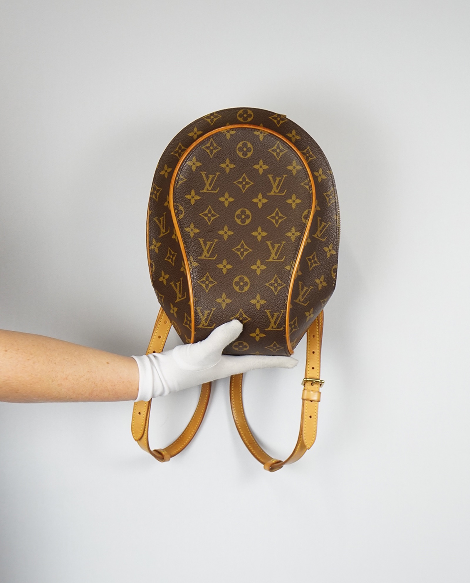 Ellipse mochila, Louis Vuitton - Designer Exchange