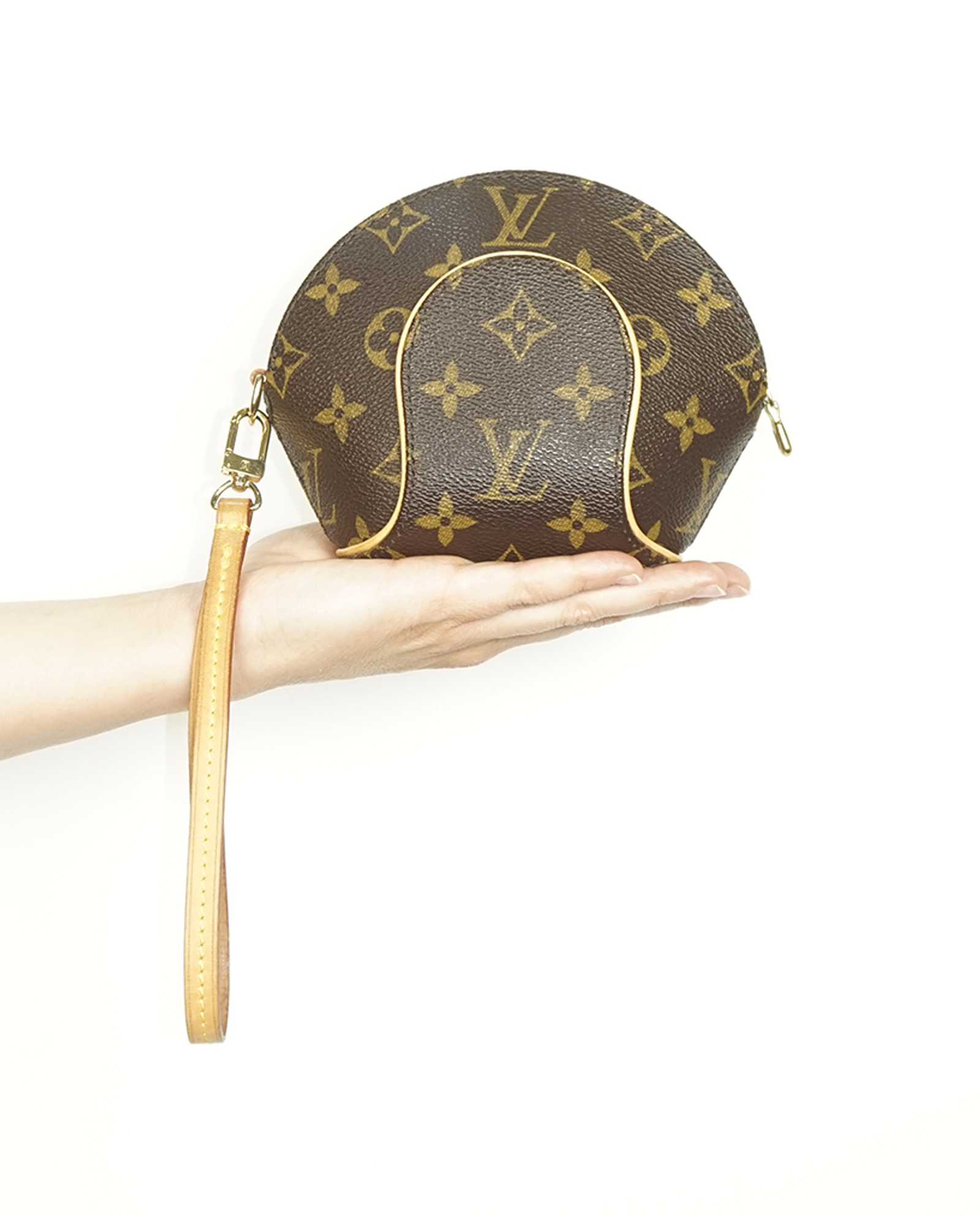 Ellipse Wristlet, Louis Vuitton Designer Exchange Buy Sell