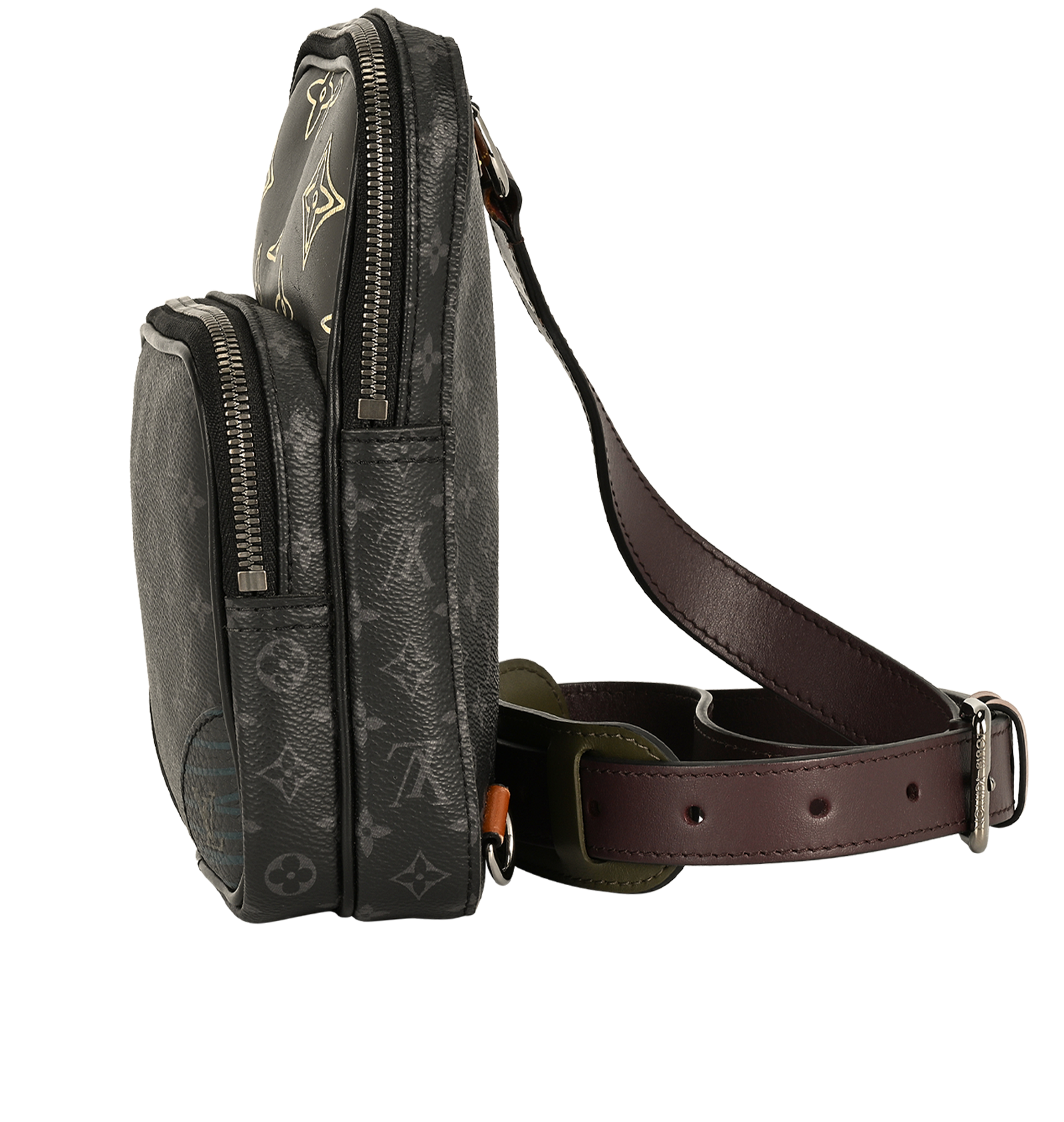 Pre-loved Amazon Sling Bag - 1,100