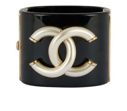 Chanel A17P CC Bangle, front view
