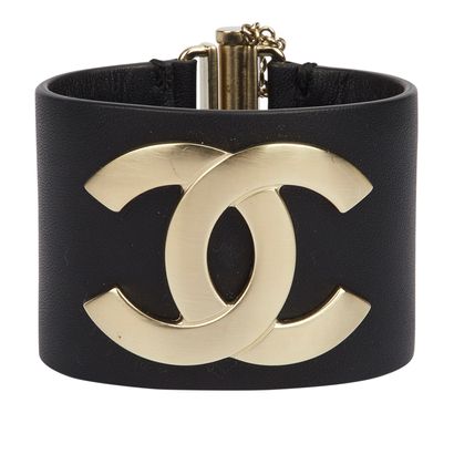 Chanel CC Cuff, front view