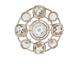 Chanel C17V Brooch