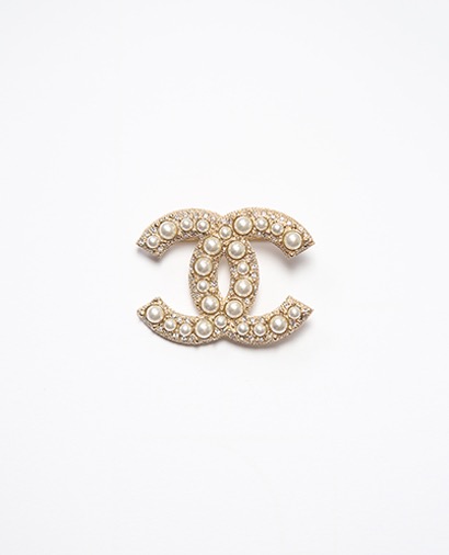 Chanel CC Pearl Brooch, front view