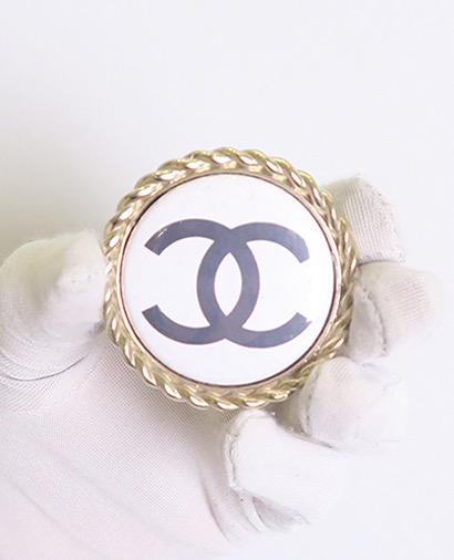 Chanel CC Badge Brooch, front view