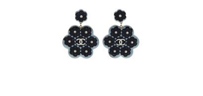 Chanel SS18 CC Flower Lace Earrings, front view