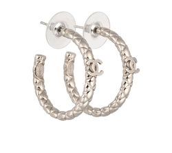 Chanel B15K CC Hoop Earrings