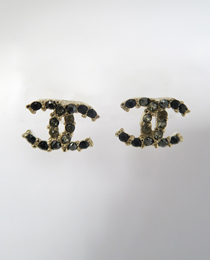 Chanel CC Stud Earring, front view