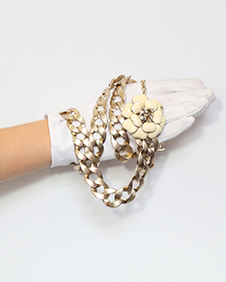 Elegant Gold and Pearl Camellia Chain Belt Gold Thick Chain Hip and Waist Belts Handmade With Mini  main image 4