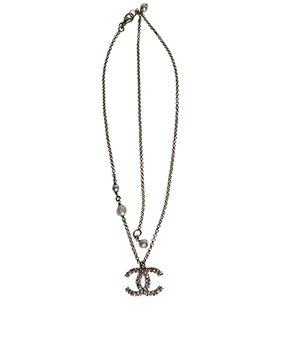 Chanel CC faux/freshwater pearl necklace, front view