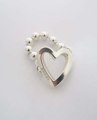 Toggle Heart Ring, front view