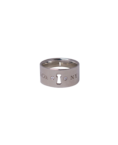 Tiffany Keyhole wide ring, front view