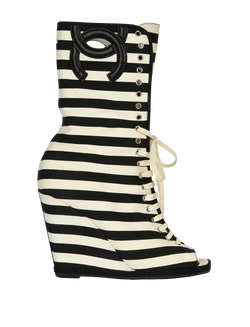 Chanel Cruise 2010 Boots, Satin, Black/Cream, UK5, B/Db, 3*