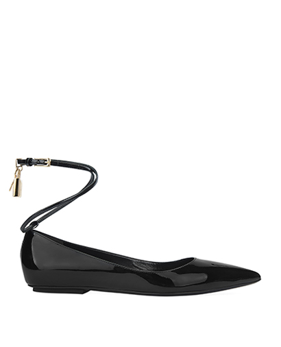 Tom Ford Flats, front view