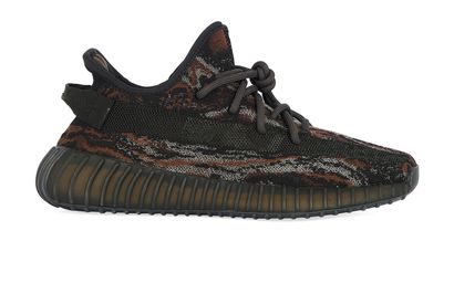 Yeezy Boost 350 Mens Trainers, front view
